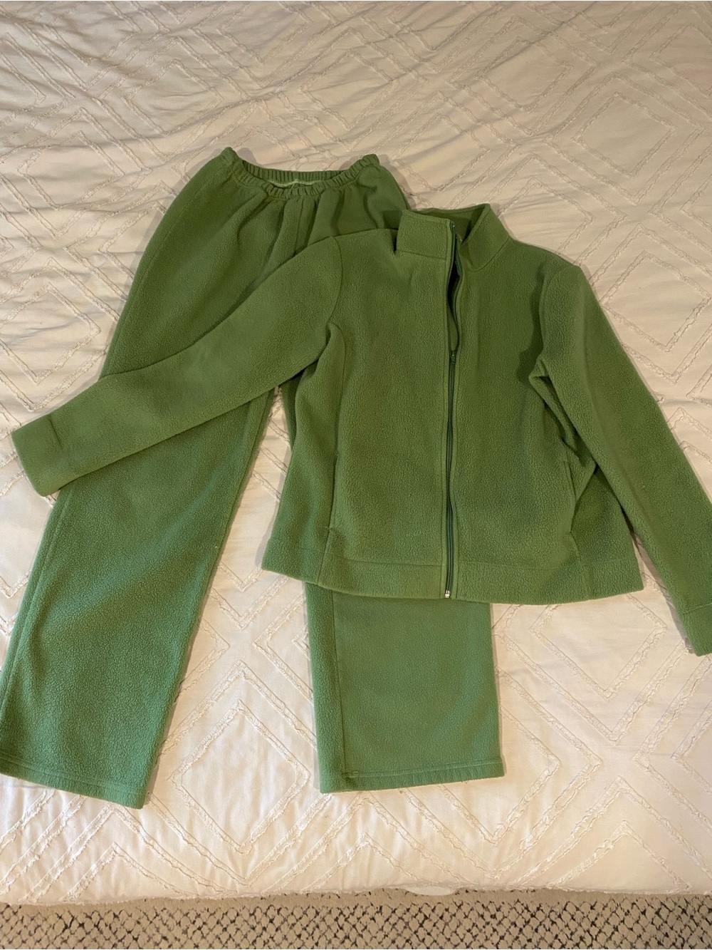 FMX Classics Light Green Fleece Top